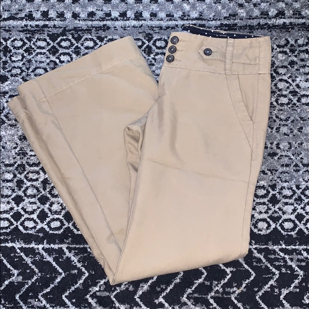 Women’s Khaki American Eagle Pants